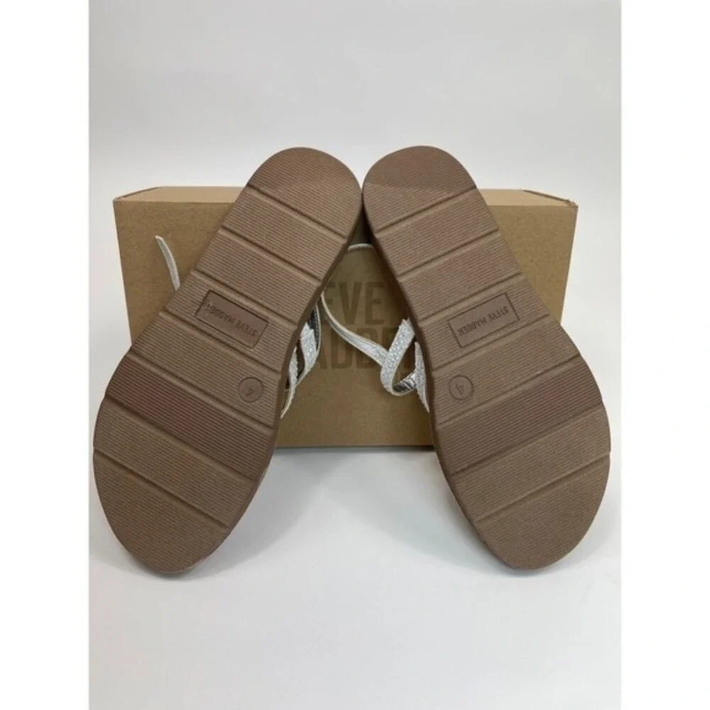 Steve‎ Madden Jpolly Rhinestone sandals Size 4